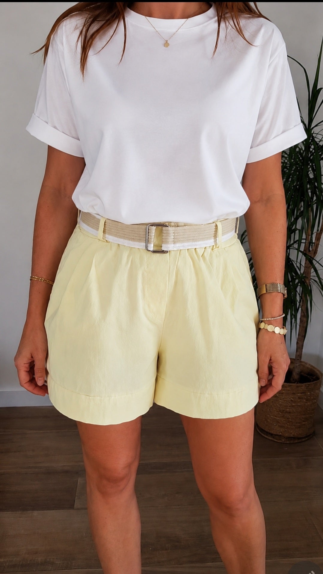 SHORT CAPRI