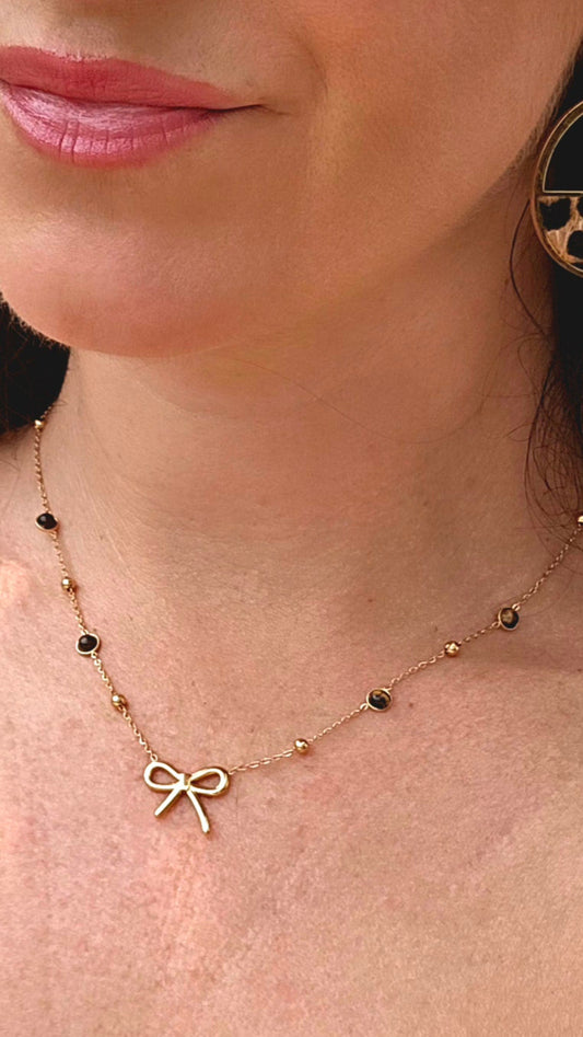COLLIER LANA