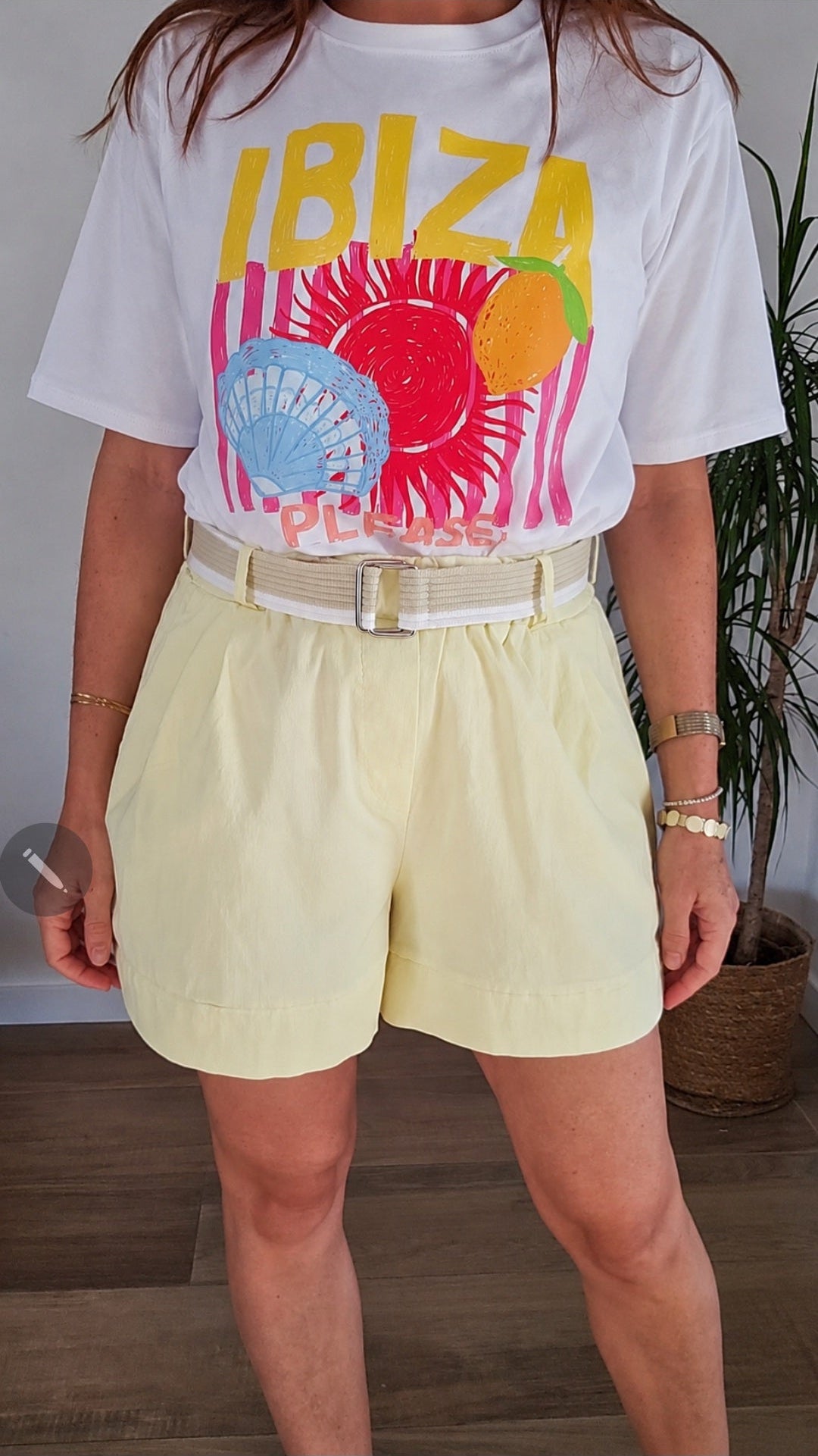 SHORT CAPRI